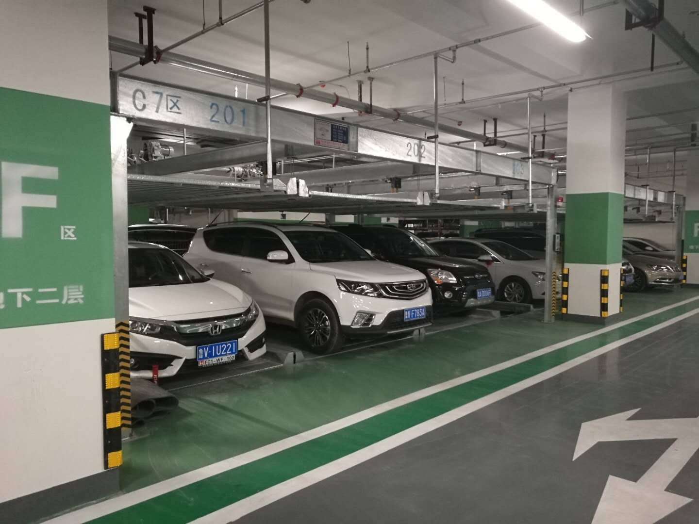 立體停(ting)車(che)設(shè)(she)備(bei)市場(chǎng)情況解析